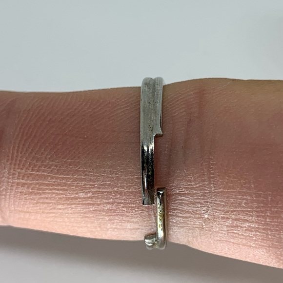 Vintage Americana Glass Crystal Ring! Adjustable! - Picture 2 of 2